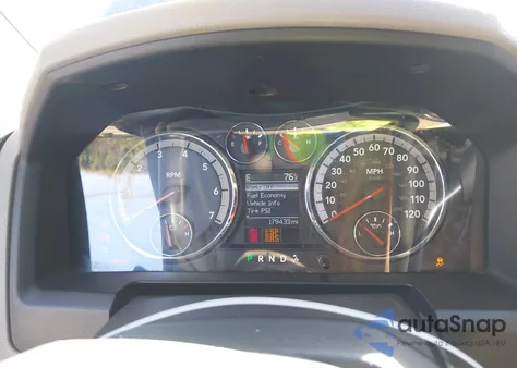 2010 Dodge Ram 1500 Slt/Sport/Trx из США, поврежденный, VIN 1D7RB1GP2AS111333